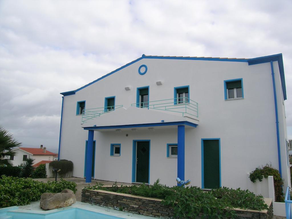 Acquamarina Bed & Breakfast *